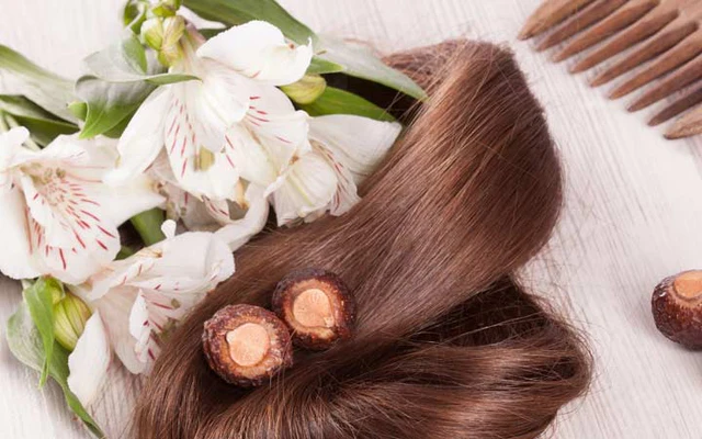 Imagen de cabello con productos naturales 